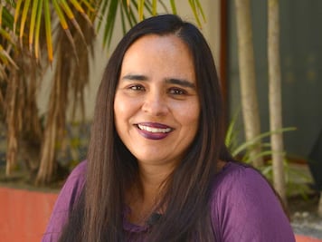 Destaca BUAP labor de académica dedicada a la alfabetización