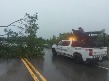 ¿Es peligroso conducir mientras hay mucho viento?