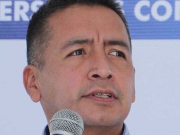 Oculta Edmundo Tlatehui su patrimonio