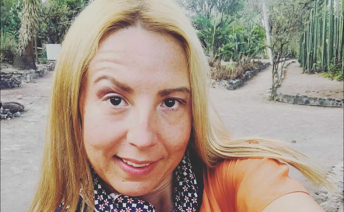 Mafe Walker se hizo famosa por presuntamente hablar alienígena. Foto: Mafe Walker