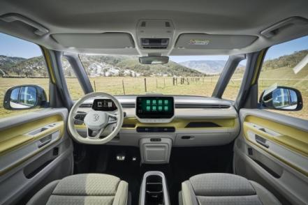¿Quién es el mexicano que diseñó la combi eléctrica de Volkswagen?