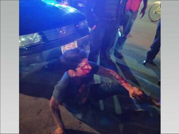 Taxistas golpean a presunto asaltante en Totimehuacán