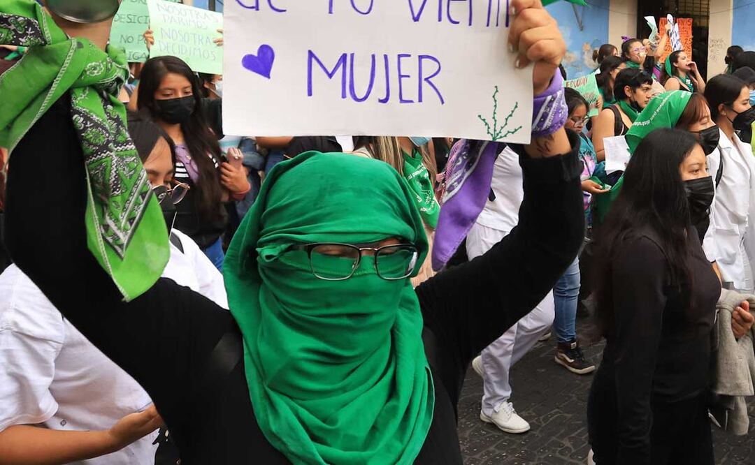 Ninguna persona apoyada por GIRE, CAFIS y ODESYR podrá ser criminalizada por abortar o ayudar a que alguien aborte | Foto: Agencia Es Imagen para El Universal Puebla