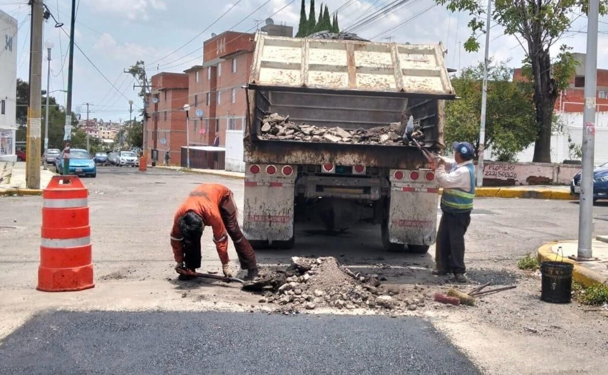 Campaña Capitalina Bacheando Puebla fortalece la infraestructura vial de la capital