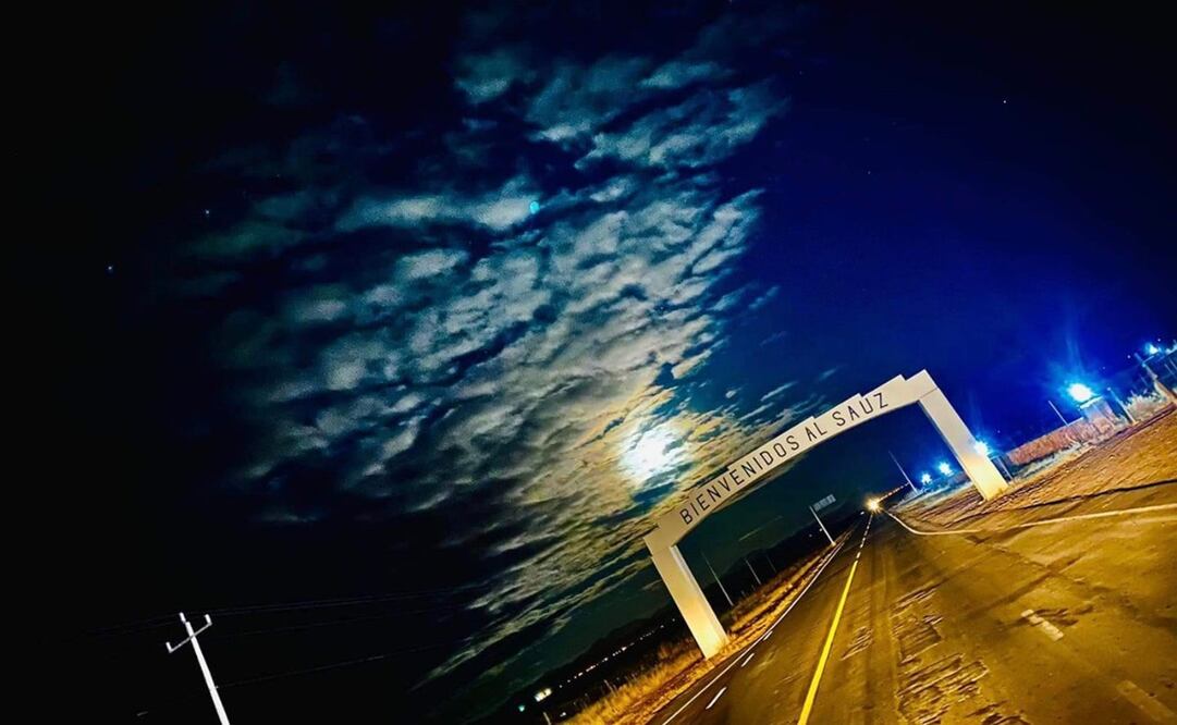 Ataque armado en carrera de caballos deja 11 muertos en El Sauz, Chihuahua. Foto: Especial