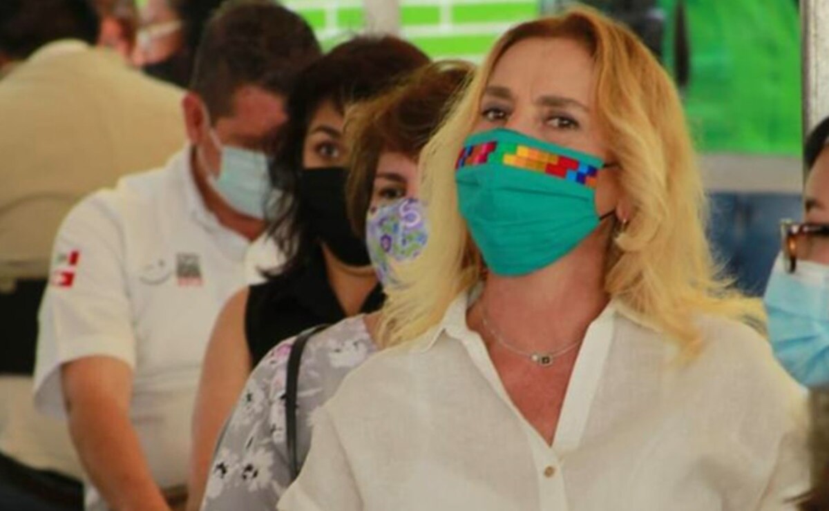 Beatriz Gutiérrez Müller se vacuna contra Covid-19