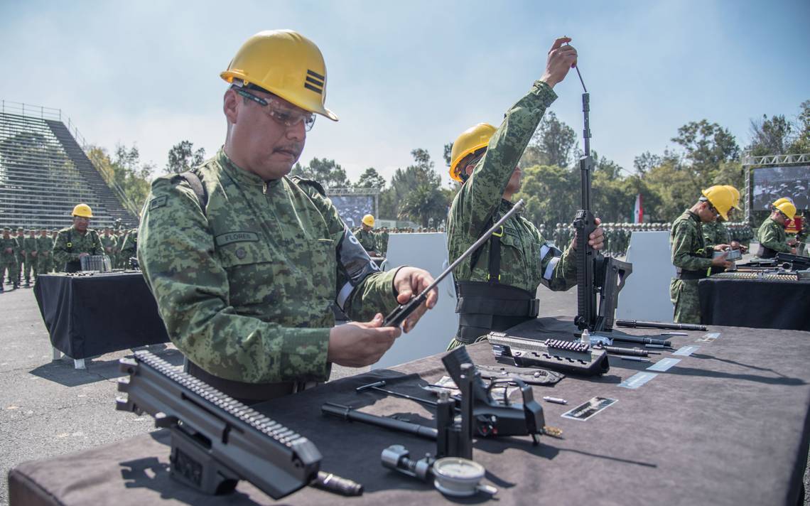 La SAX 200 es la primera subametralladora desarrollada por ingenieros del Ejército Mexicano. 

Foto: Producción El Universal Puebla