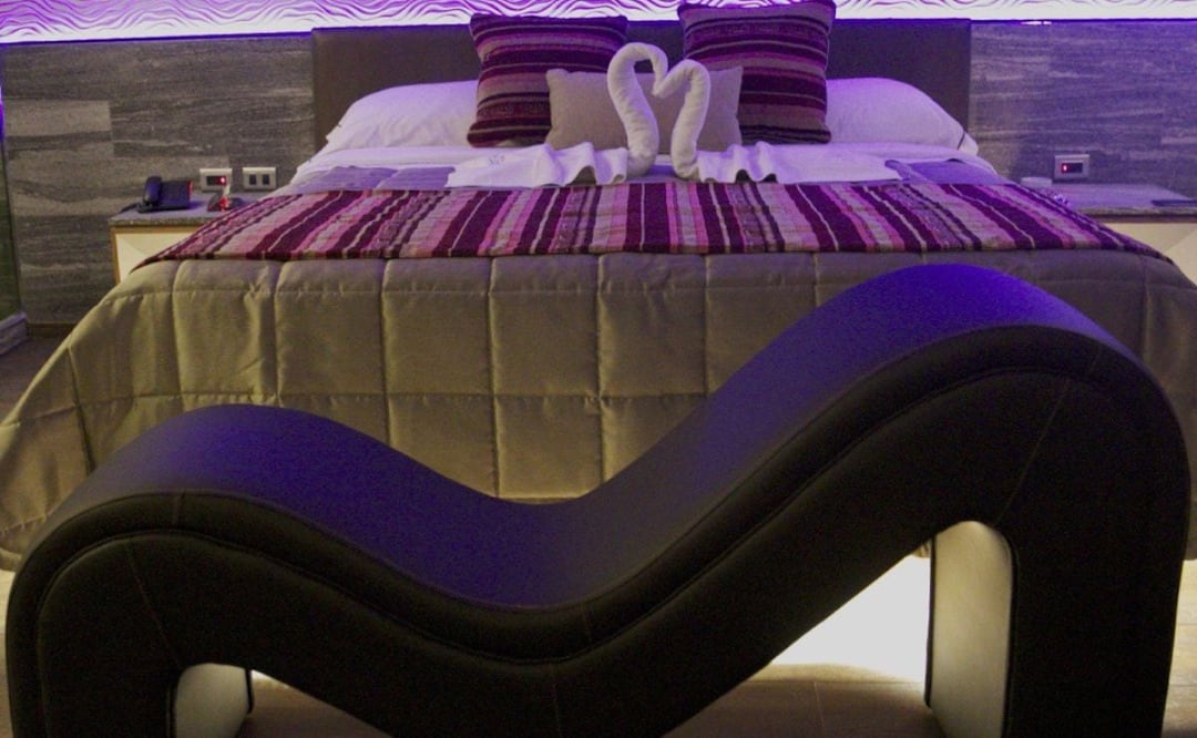 Moteles en Puebla brindan alternativas para una buena noche de romance | Foto: Facebook Moteles Picasso