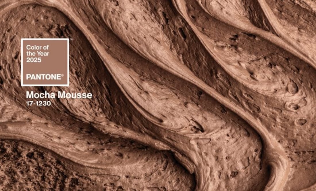 Pantone ha elegido Mocha Mousse como el Color del Año 2025 debido a su capacidad para conectar a las personas con el mundo natural.
Foto: Producción El Universal Puebla