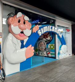 Peluches del Dr. Simi hechos en Puebla, presentes en Similandia