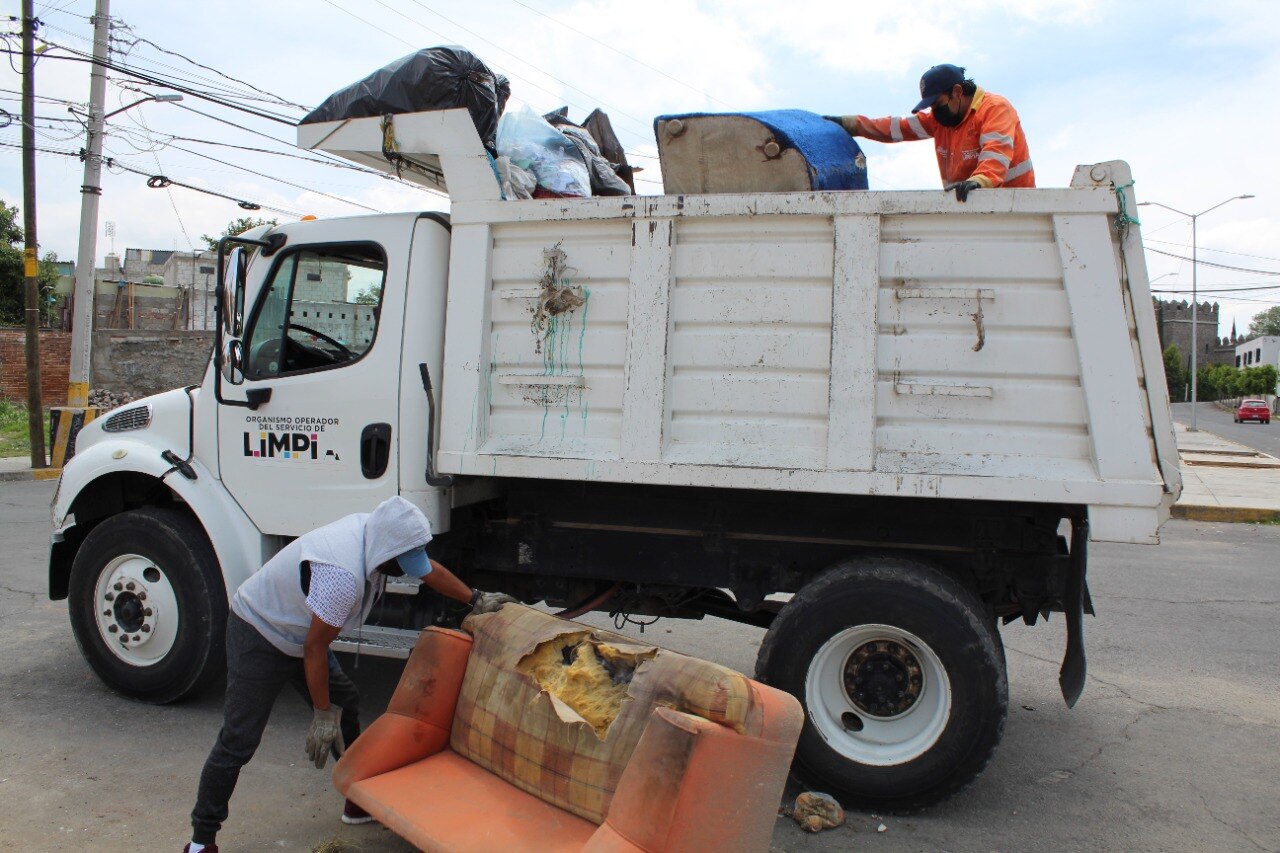 Por lluvias, realizan limpieza en barrancas y cauces de ríos