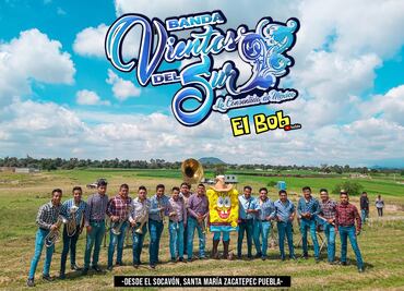 Tunden a banda de Oaxaca por aprovecharse de fama del socavón