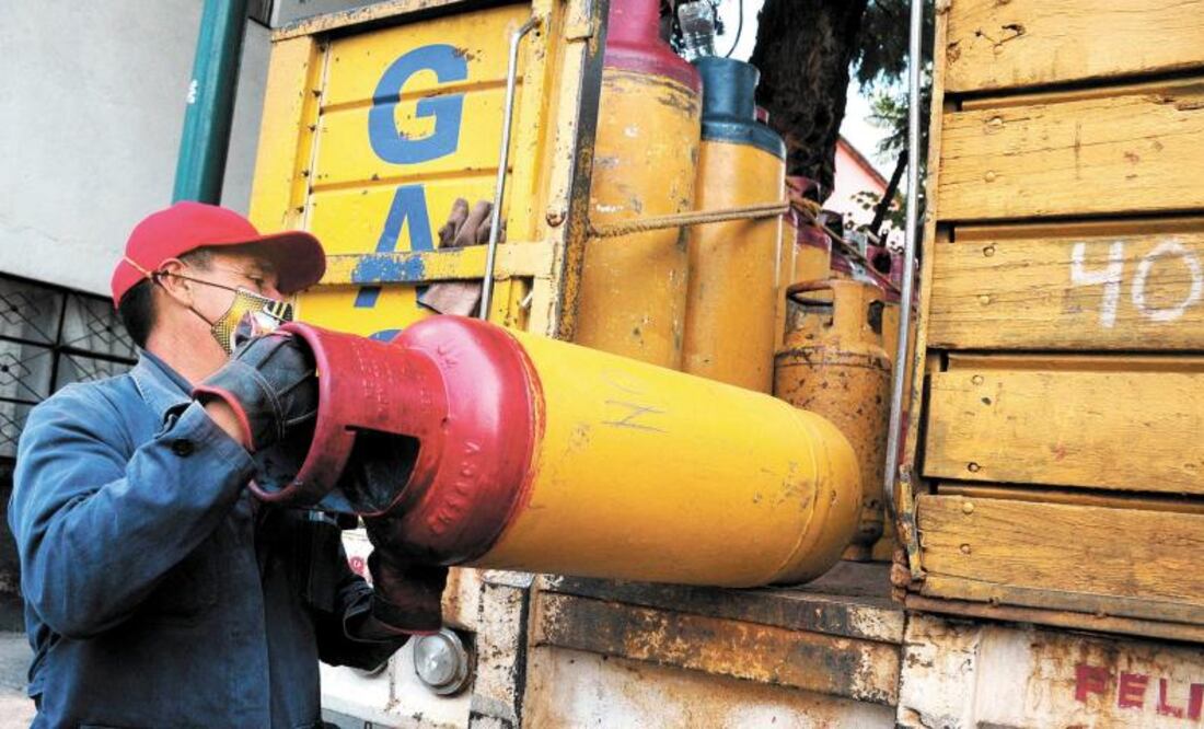 La actualización semanal de los precios del gas LP es una de las estrategias clave del Gobierno de México para minimizar los efectos de la volatilidad económica global.
Foto: Producción El Universal Puebla