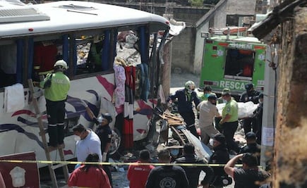 Fiscalía ajusta a 20 cifra de muertos de accidente en Joquicingo