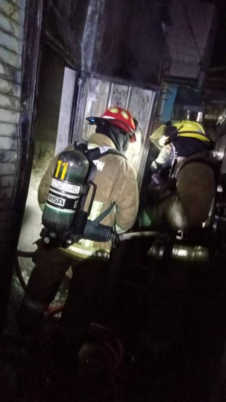 Se incendian seis locales del Mercado Zapata