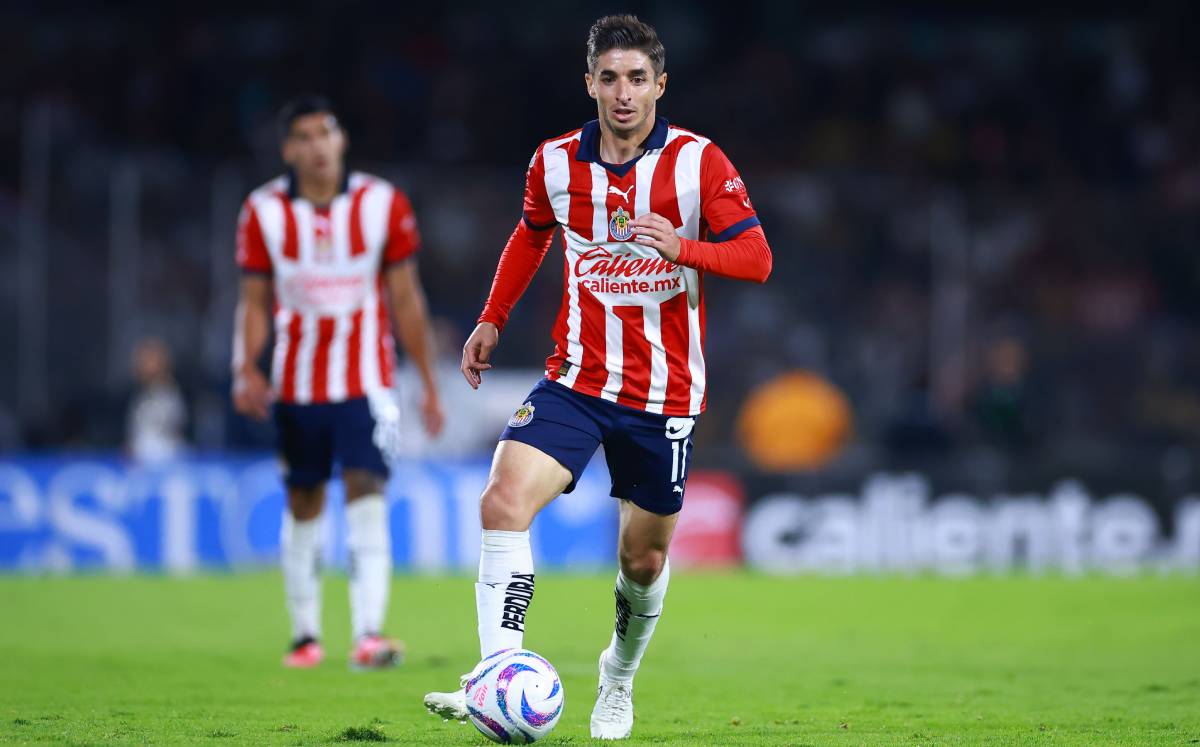 En Chivas respetarán la decisión del jugador, quien ya ha sido informado de que no contará con mucha actividad en esta campaña.

Foto: Producción El Universal Puebla