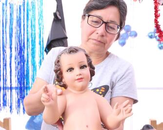 ¿Dónde restauran la imagen del Niño Dios en Puebla?