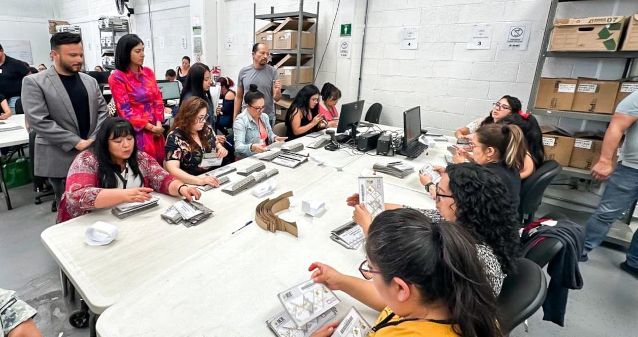 El IEE entregó material de voto extranjero | Foto IEE