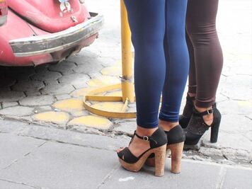 Ambulantes y trabajadoras sexuales del Centro Histórico de Puebla rebasan a Segom