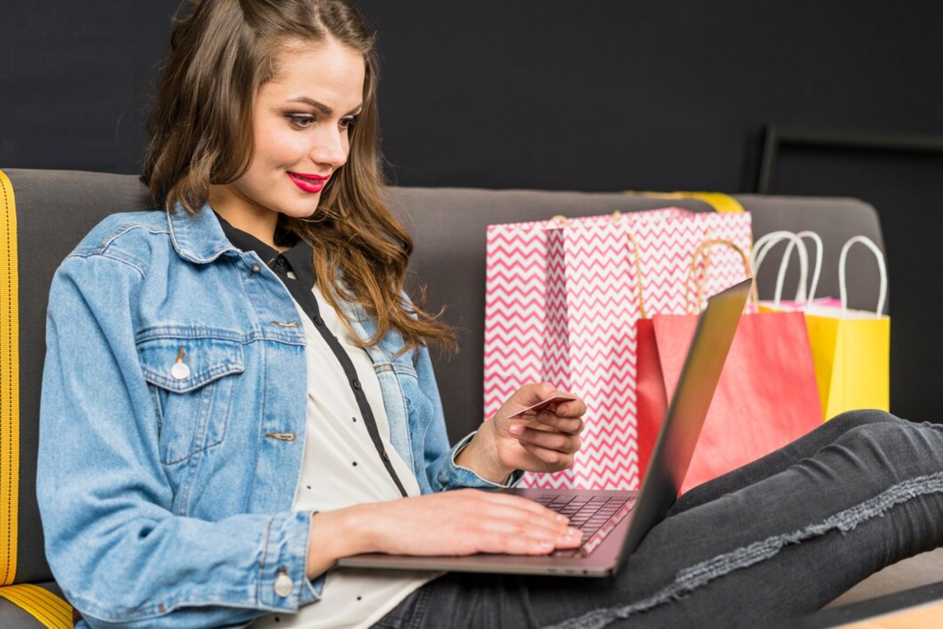 Vende tu producto gratis en esta plataforma digital de Puebla
