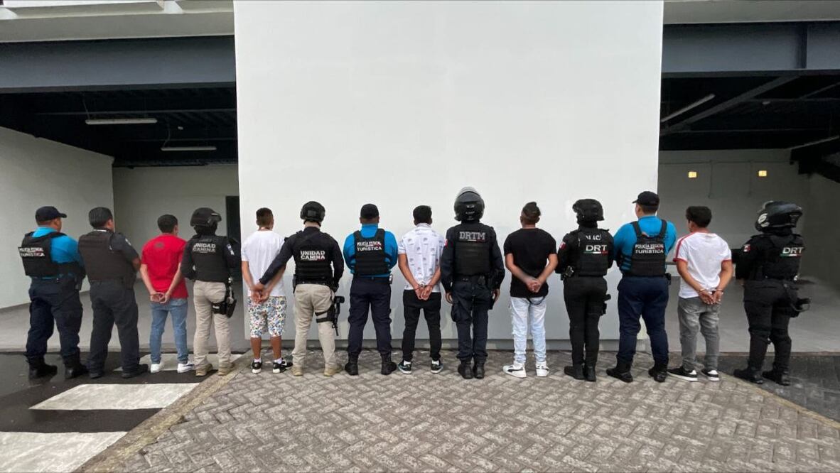 SSC detiene a 5 presuntos multiasaltantes de tiendas departamentales | Foto: SSC Puebla.