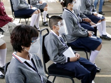 Hay 10 casos de Covid en alumnos y maestros