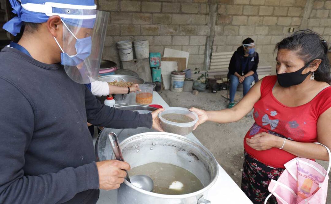 Comedores comunitarios | Foto: Agencia Es Imagen para El Universal Puebla