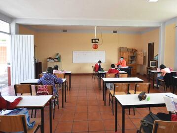 Cuarta ola de Covid. Insiste Barbosa en que se mantendrán clases presenciales