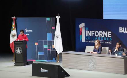Lilia Cedillo rinde primer informe como rectora de la BUAP
