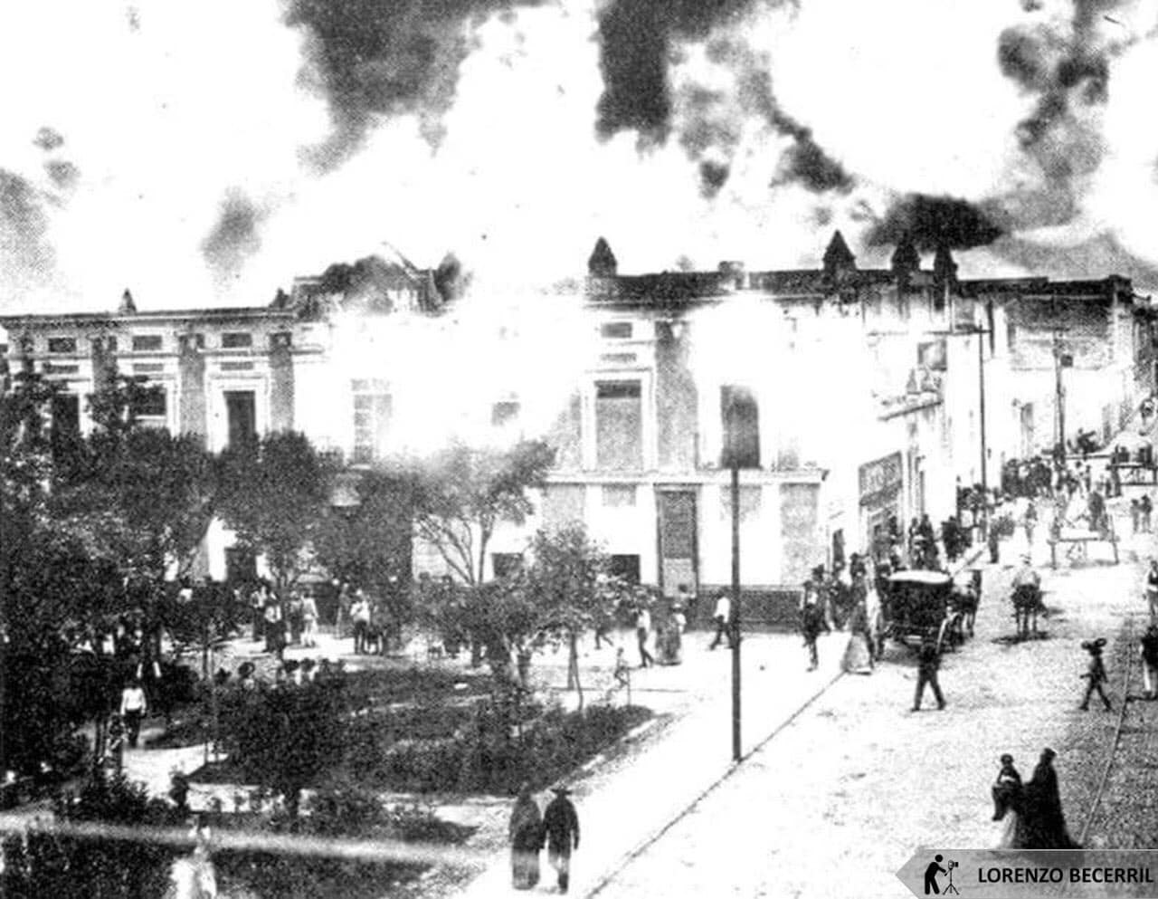 La madrugada del 28 de julio de 1902 se incendió el Teatro Principal | Facebook Mario Riestra