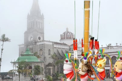 Así se verían los ternurines si hicieran la Danza de los Voladores