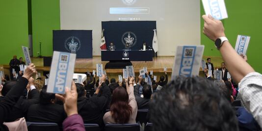 Por unanimidad aprueba Consejo Universitario Tercer Informe de Labores de la Rectora María Lilia Cedillo