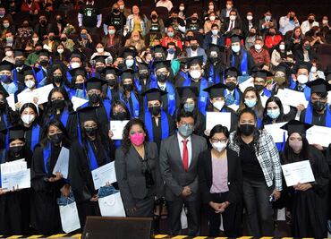Se gradúan alumnos de Biotecnología de la BUAP