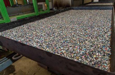 Checa cómo son las viviendas ecológicas hechas con plásticos y cartón en Puebla