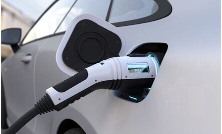 ¿Cuánto cuesta cargar la batería de un auto eléctrico?