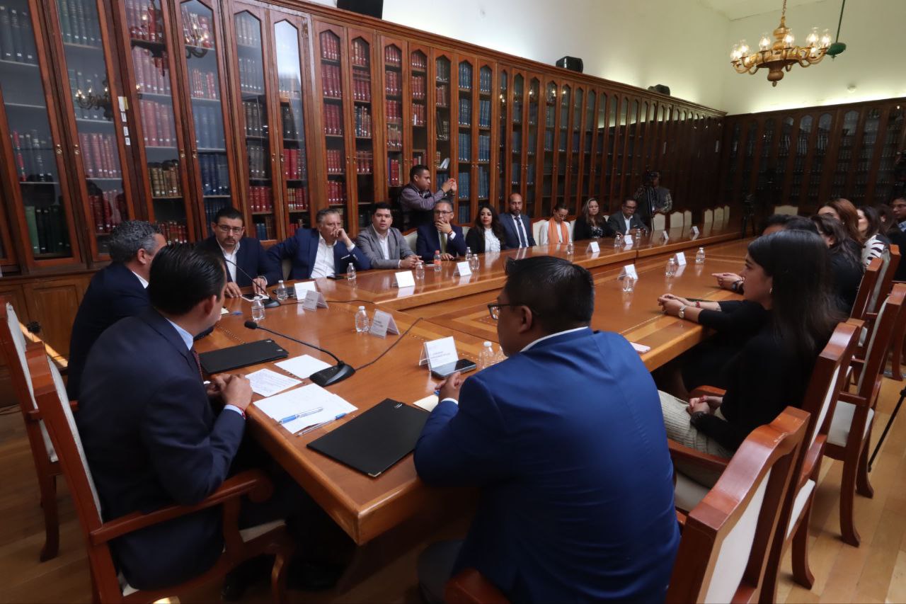 El Congreso de Puebla y SICOM firmaron convenio de colaboración | Congreso del Estado de Puebla