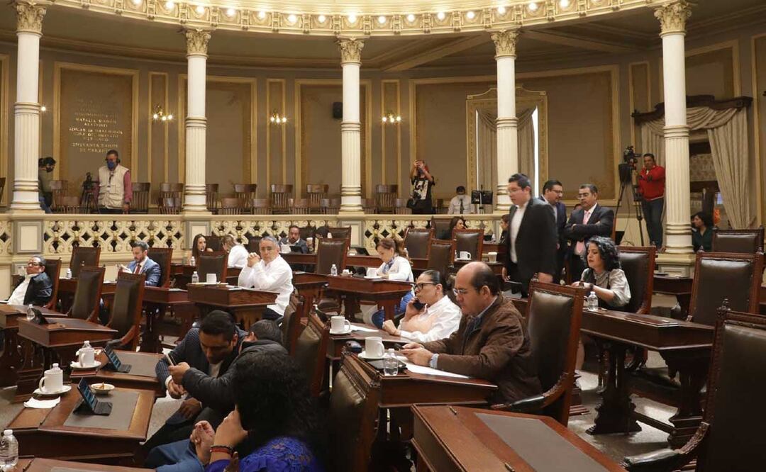 El Congreso designó dos magistrados del nuevo Tribunal de Justicia Administrativa | Foto: Agencia Es Imagen para El Universal Puebla