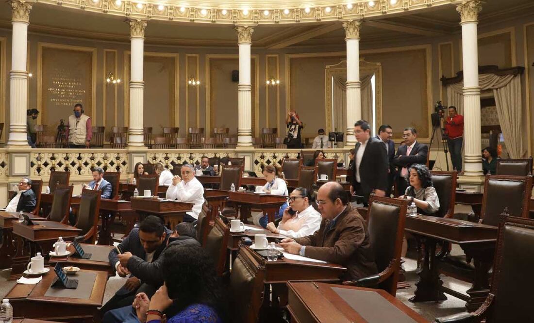 El Congreso designó dos magistrados del nuevo Tribunal de Justicia Administrativa | Foto: Agencia Es Imagen para El Universal Puebla