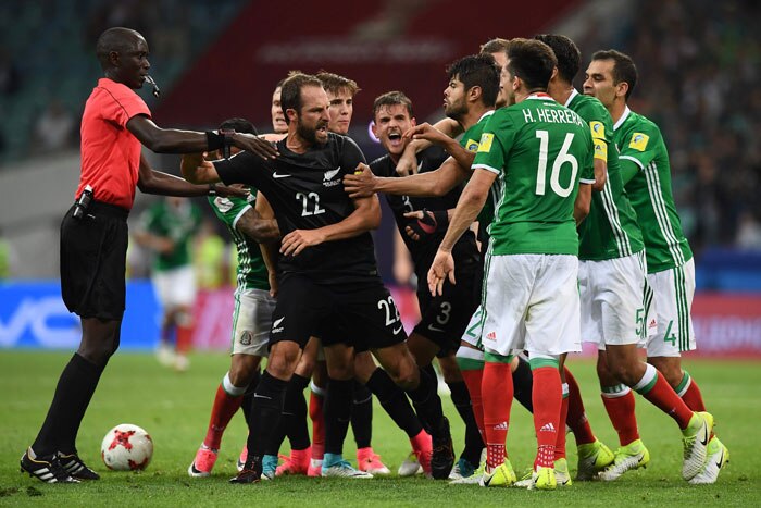 Aunque queda un largo camino por recorrer, la Copa América de 2024 se presentó como una gran prueba para la Selección Mexicana dirigida por Jimmy Lozano. Sin embargo, el Tri no logró superar el examen en este torneo.

Foto: Producción El Universal Puebla
