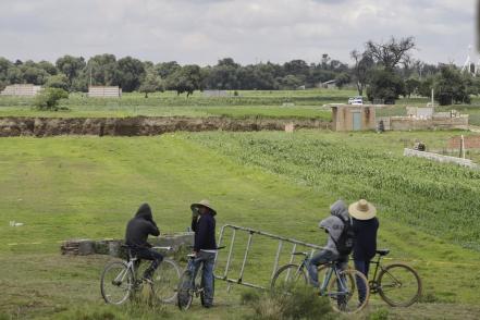 Socavón en Puebla se traga la casa
