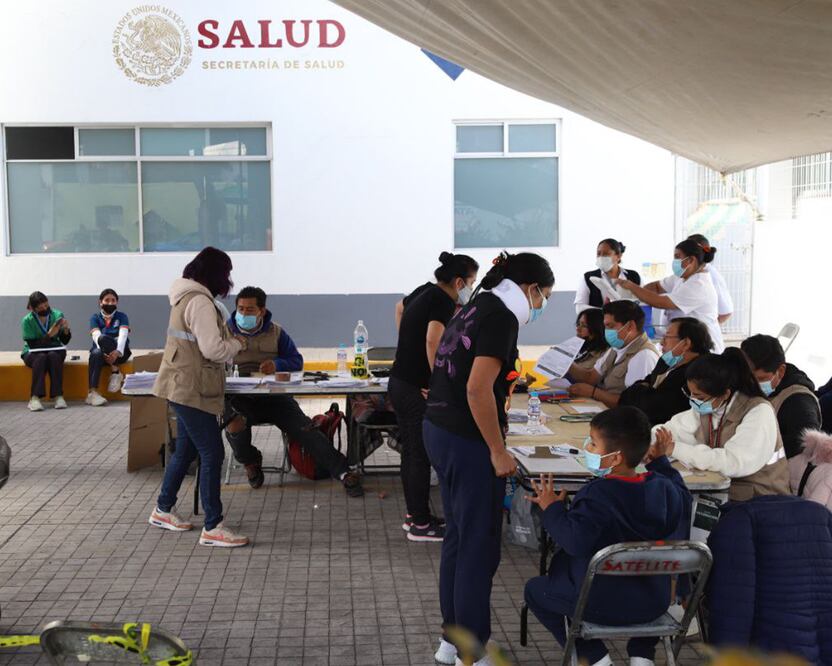 En los centros de vacunación donde están aplicando los refuerzos, hay poca asistencia | Foto: Agencia Es Imagen para El Universal Puebla