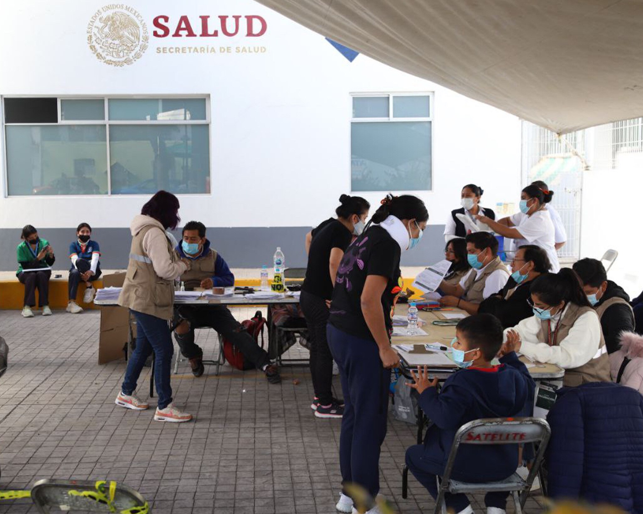 En los centros de vacunación donde están aplicando los refuerzos, hay poca asistencia | Foto: Agencia Es Imagen para El Universal Puebla