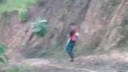 Joven logra tomar foto de su presunto agresor antes de ser violada y asesinada; envía imagen a sus padres