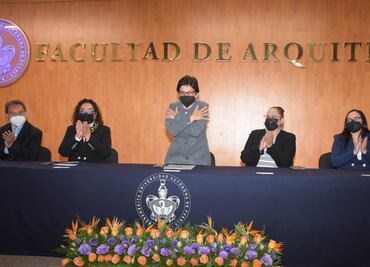 Lilia Cedillo reconoce labor de la Facultad de Arquitectura de la BUAP