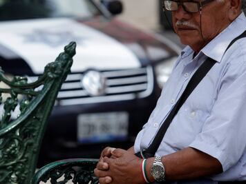 Bandas criminales reclutan a personas de la tercera edad