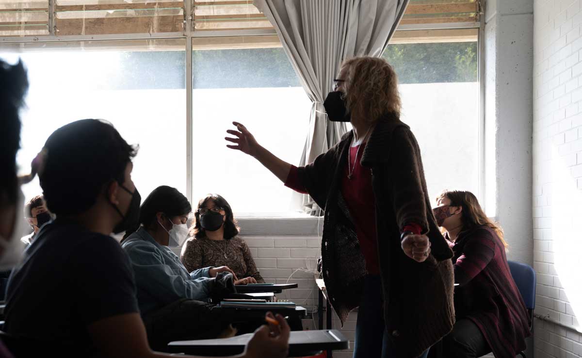 Maestros en Puebla dicen estar preparados para el regreso a clases 100% presenciales