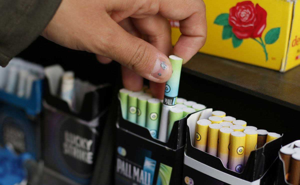 Este incremento es una medida habitual del gobierno para contrarrestar los efectos de la inflación y, al mismo tiempo, desincentivar el consumo de productos como el tabaco. 

Foto: Producción El Universal Puebla 