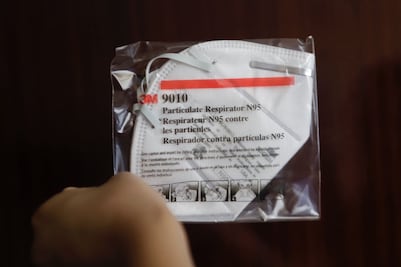 Covid-19. Padre ataca a un maestro por obligar a su hija a usar cubrebocas en EU