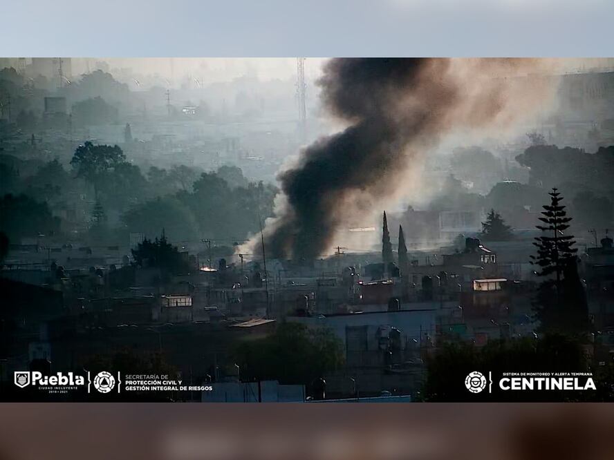 Se registra incendio en colonia Cleotilde Torres, Puebla