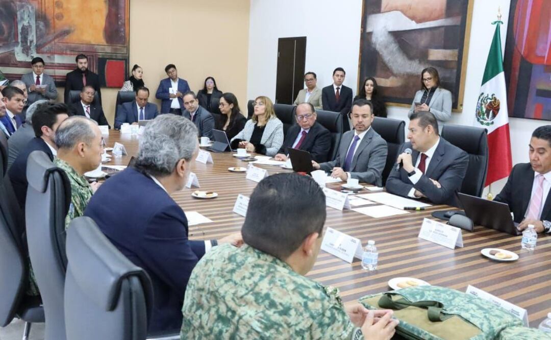 El gobierno de Puebla colabora con la FGE I Foto: Gobierno del Estado